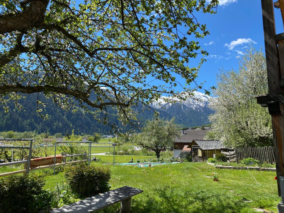 Hotel Chasa Chalavaina Müstair Buitenkant foto